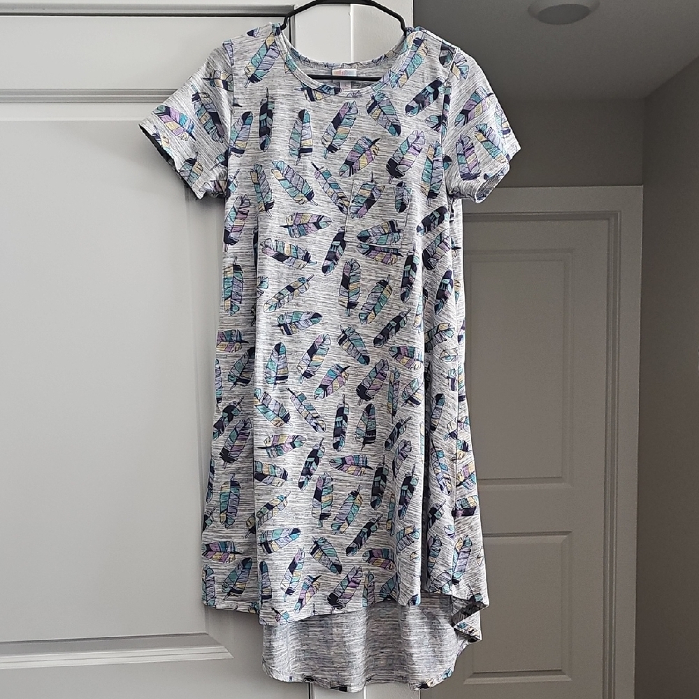 LuLaRoe Carly Tunic Dress, Grey With Feather Deisgn